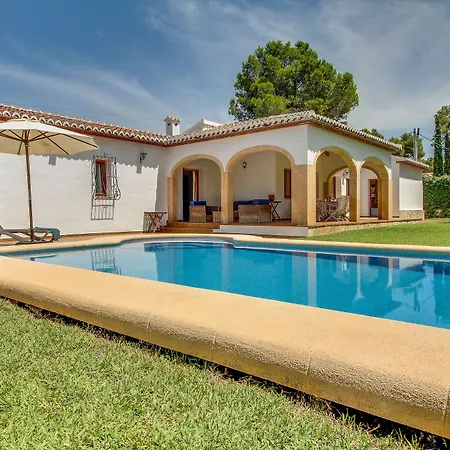 Villa Almendro